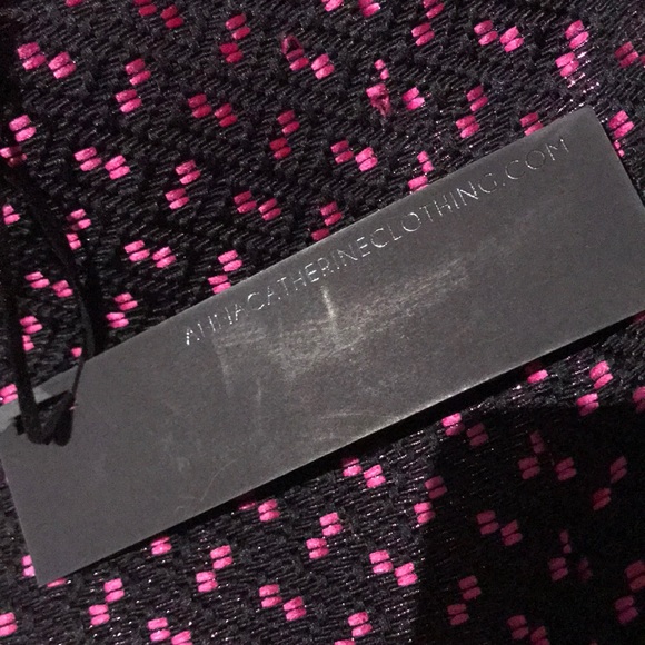 Anna Catherine Metallic Jacquard Leather Trim - Picture 7 of 8